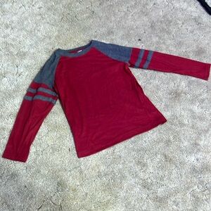 LN boys Urban Pipeline top size small